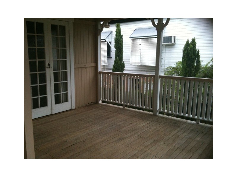 48 Racecourse Road, Hamilton QLD 4007