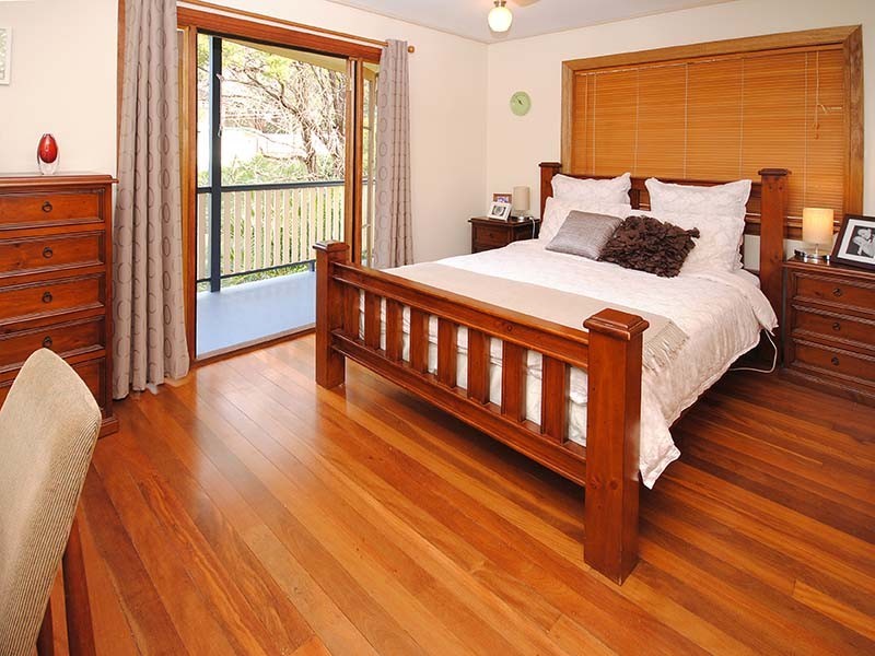 4 Wallaroy Court, Ferny Hills QLD 4055