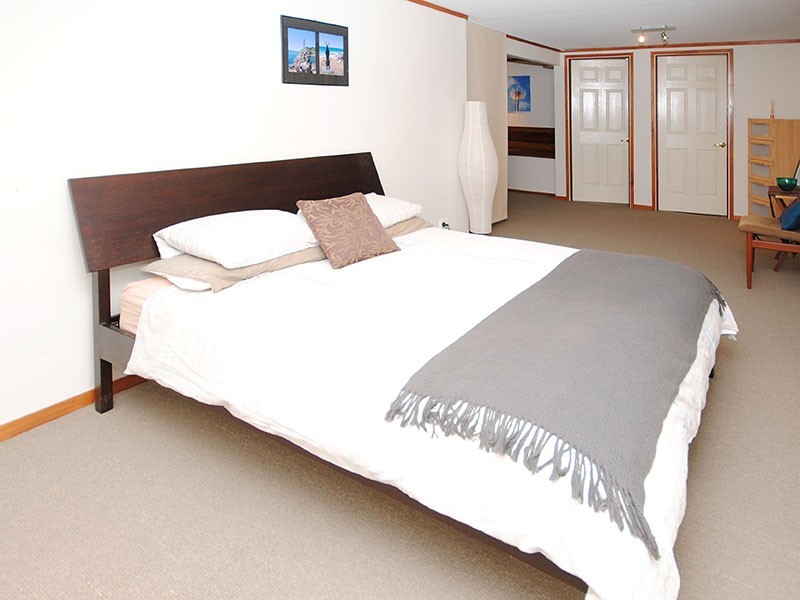 4 Wallaroy Court, Ferny Hills QLD 4055