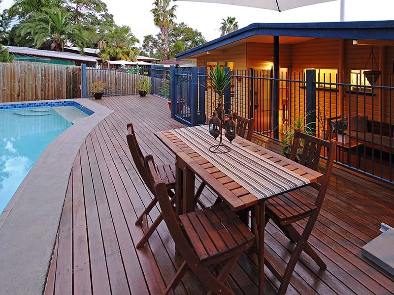 4 Wallaroy Court, Ferny Hills QLD 4055