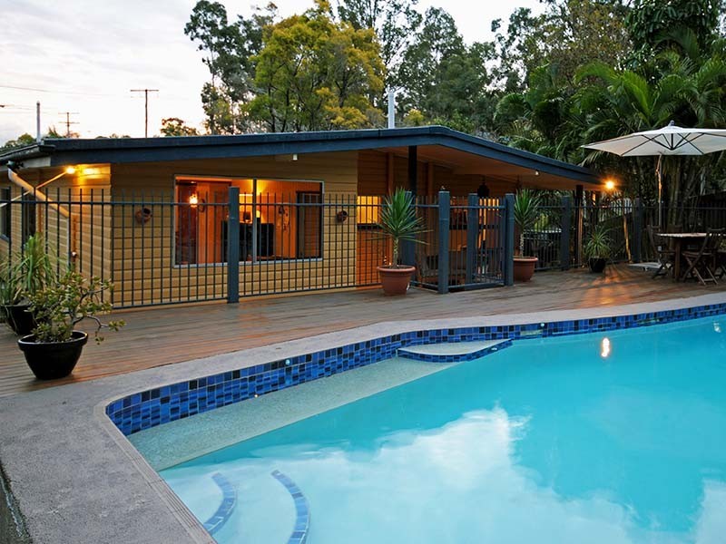 4 Wallaroy Court, Ferny Hills QLD 4055