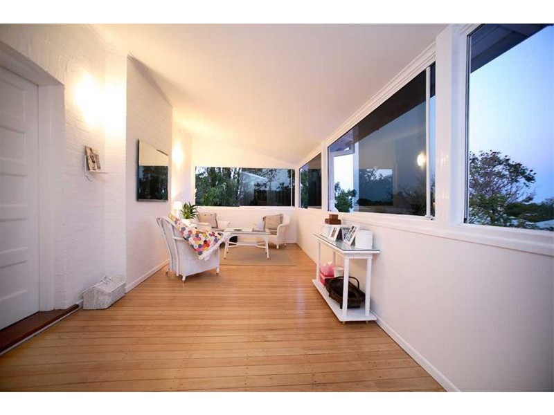 73 Riverview Terrace, Hamilton QLD 4007