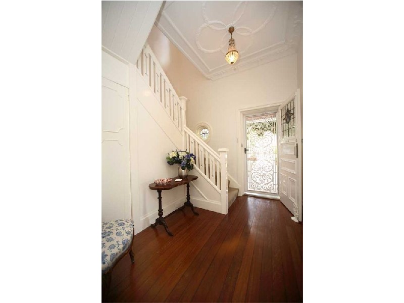 73 Riverview Terrace, Hamilton QLD 4007