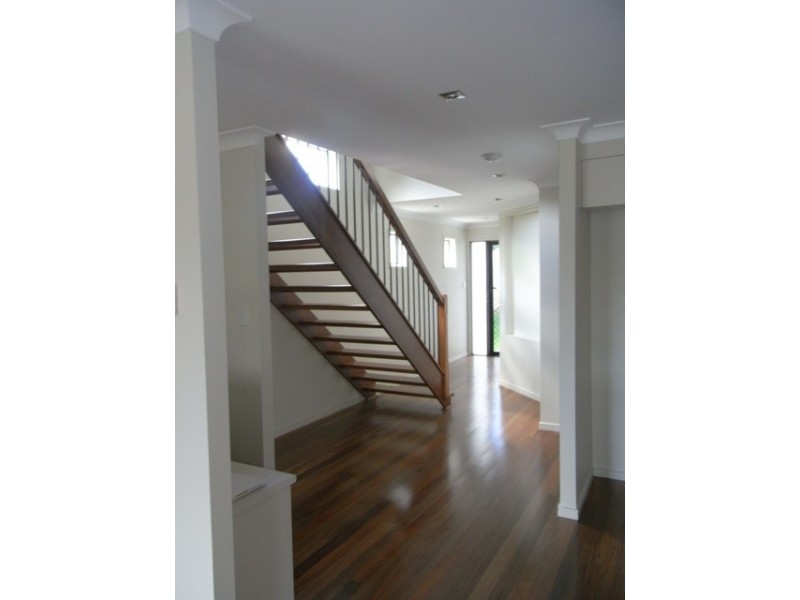 94 Jackson Street, Hamilton QLD 4007