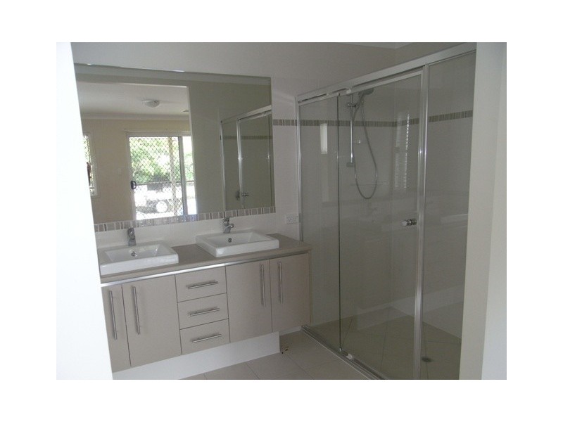 94 Jackson Street, Hamilton QLD 4007