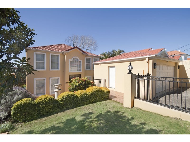 17 Kitchener Road, Ascot QLD 4007