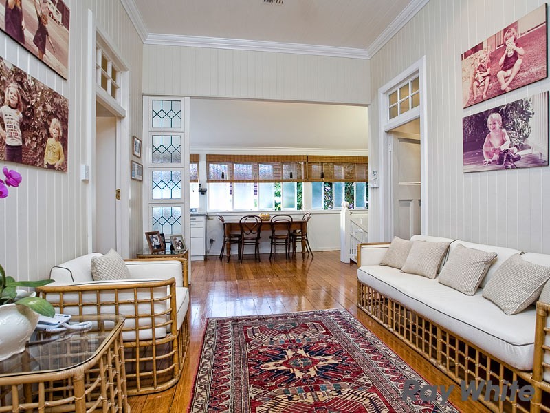 4 Dennison Street, Ascot QLD 4007