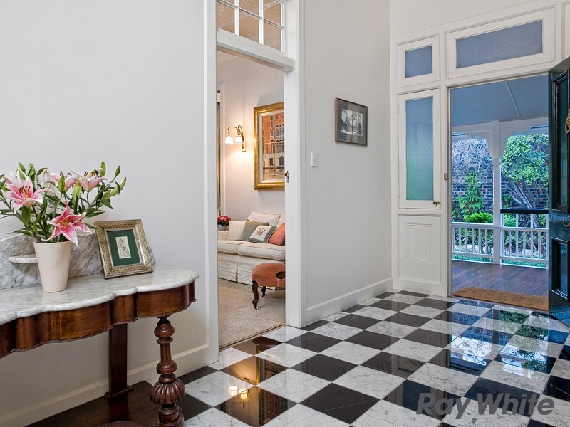 4 Dennison Street, Ascot QLD 4007