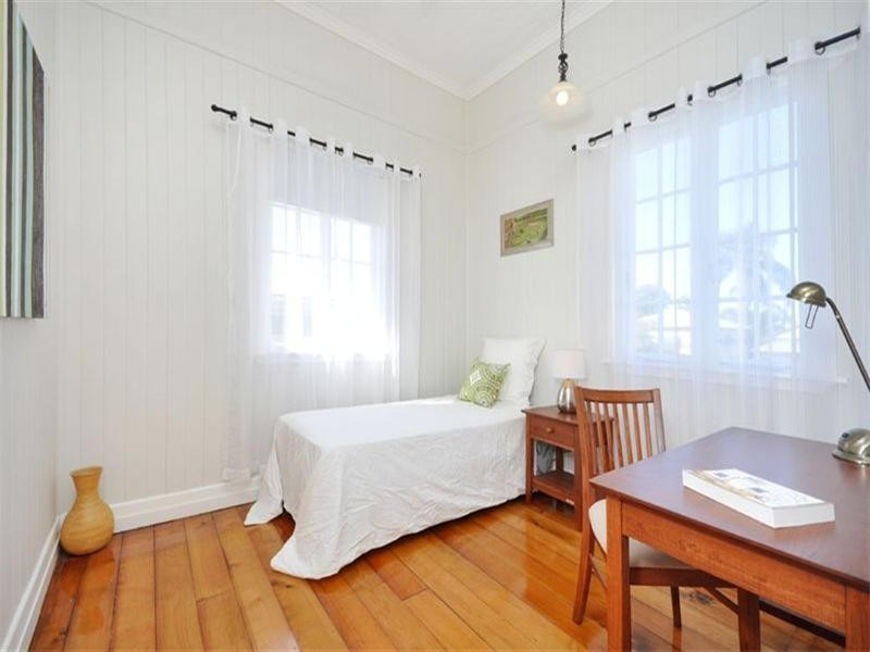 26 Lilley Street, Hendra QLD 4011