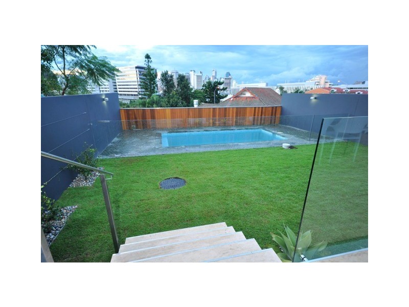 50 Dorchester Street, South Brisbane QLD 4101