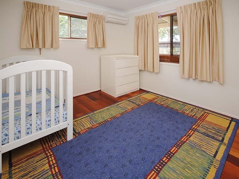 4 Shaw Road, Wooloowin QLD 4030