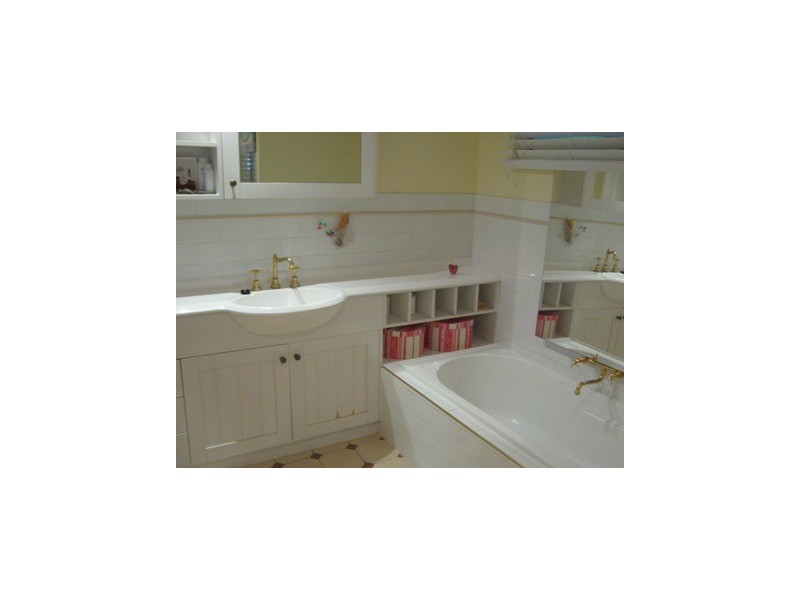 111 Crosby Road, Ascot QLD 4007