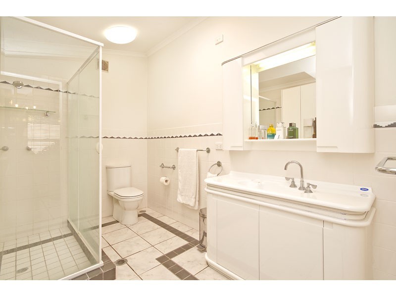 39 Sparkes Avenue, Hamilton QLD 4007