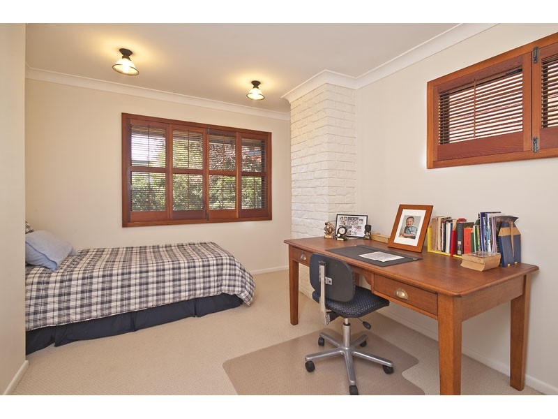 39 Sparkes Avenue, Hamilton QLD 4007