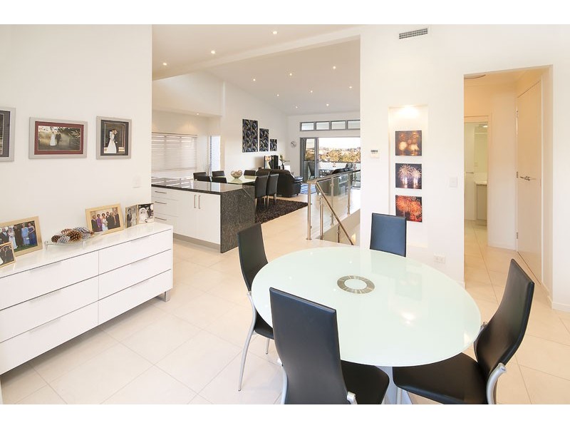 52 Florrie Street, Wooloowin QLD 4030