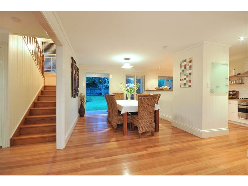 8 McGregor Street, Clayfield QLD 4011