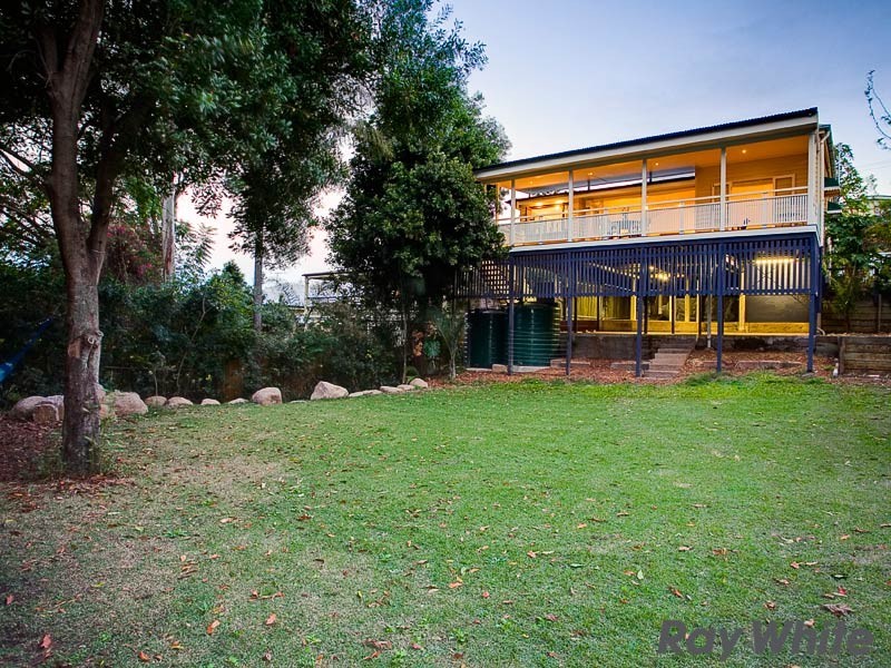 48 Sixth Avenue, Windsor QLD 4030