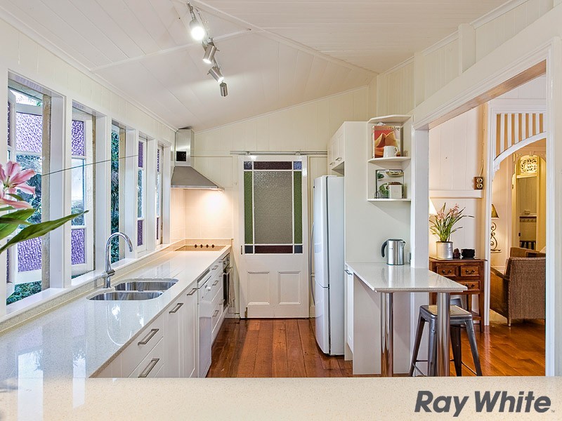 48 Sixth Avenue, Windsor QLD 4030