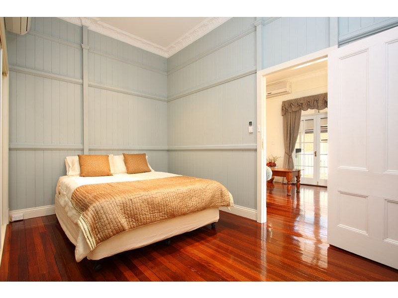 117 Khartoum Street, Gordon Park QLD 4031