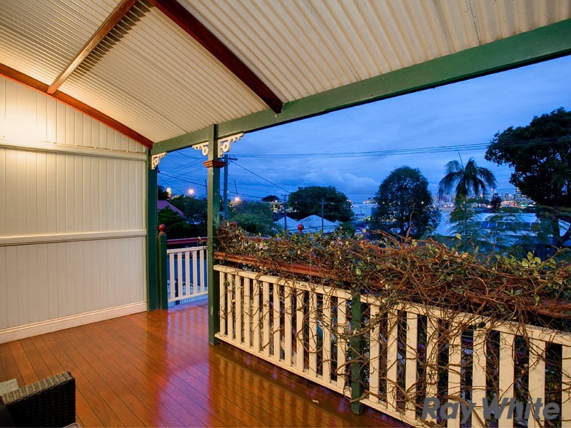 3 Walker Street, Windsor QLD 4030