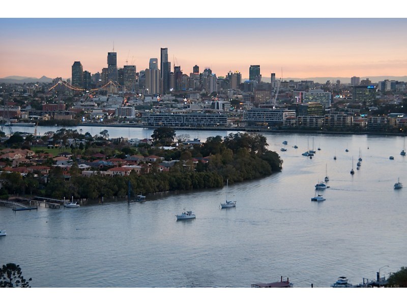 26 Eldernell Terrace, Hamilton QLD 4007