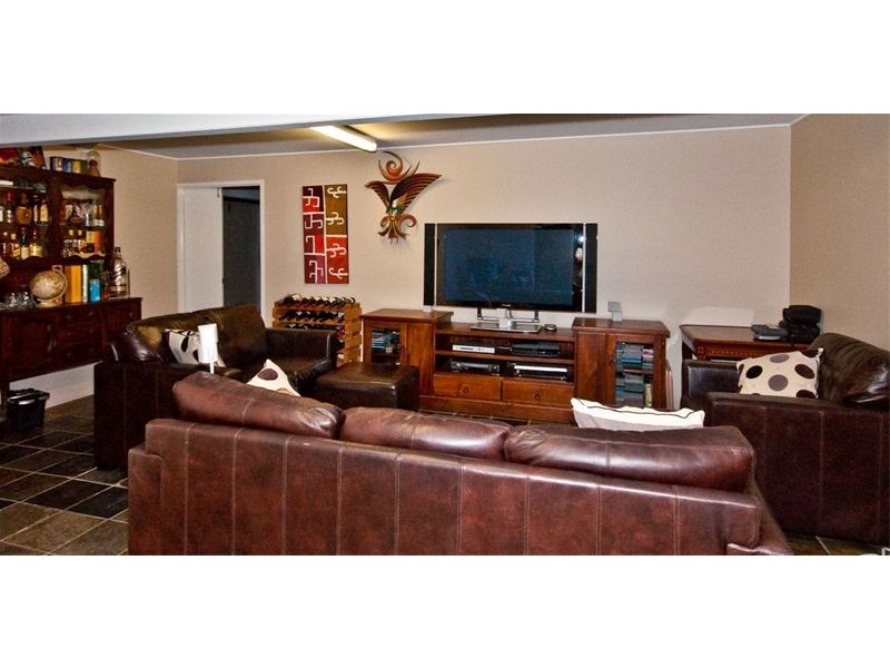 21 Dawn Street, Kedron QLD 4031