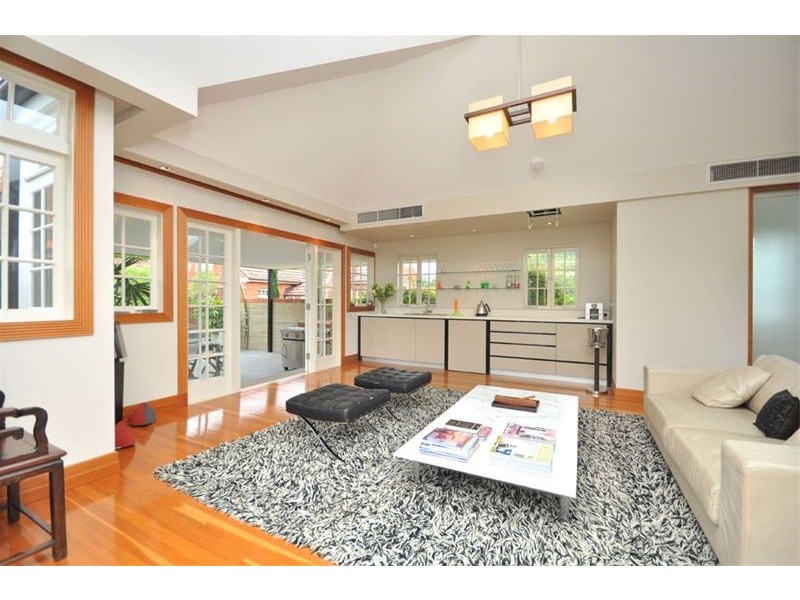 104 Alexandra Road, Ascot QLD 4007