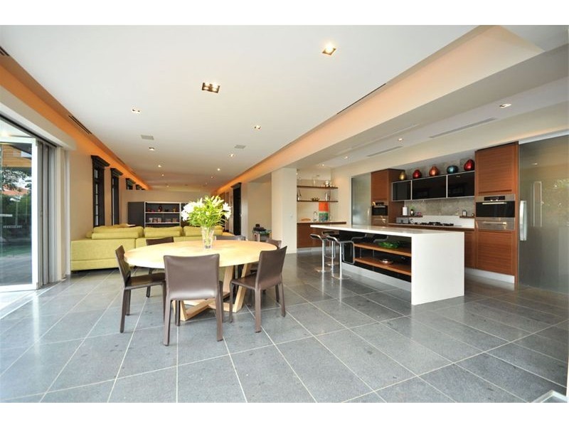 104 Alexandra Road, Ascot QLD 4007