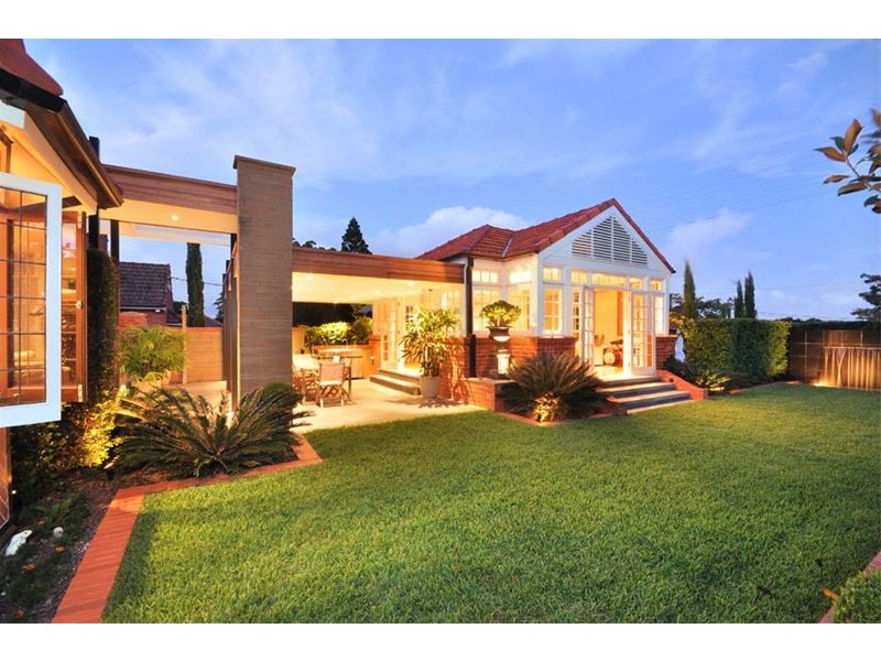 104 Alexandra Road, Ascot QLD 4007