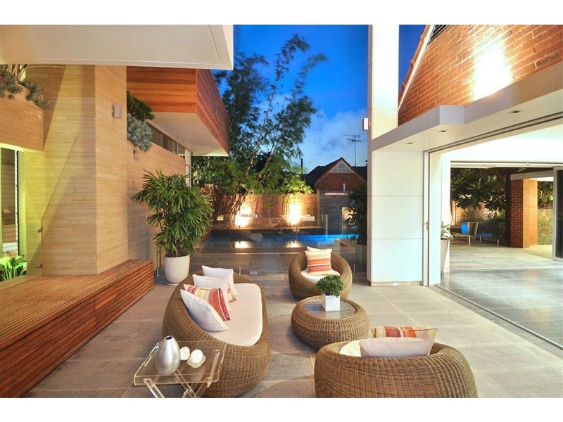 104 Alexandra Road, Ascot QLD 4007