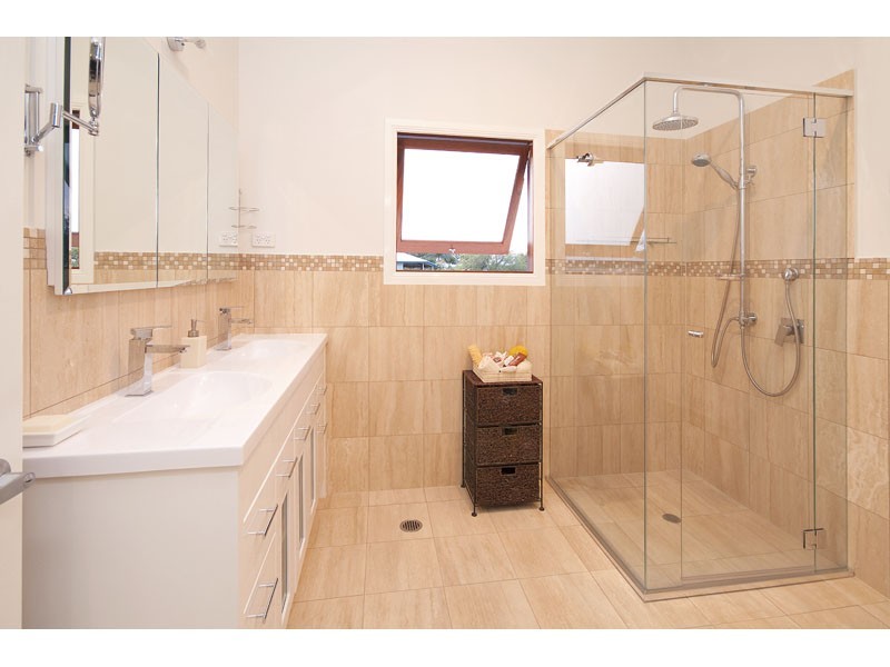 21 Mein Street, Hendra QLD 4011