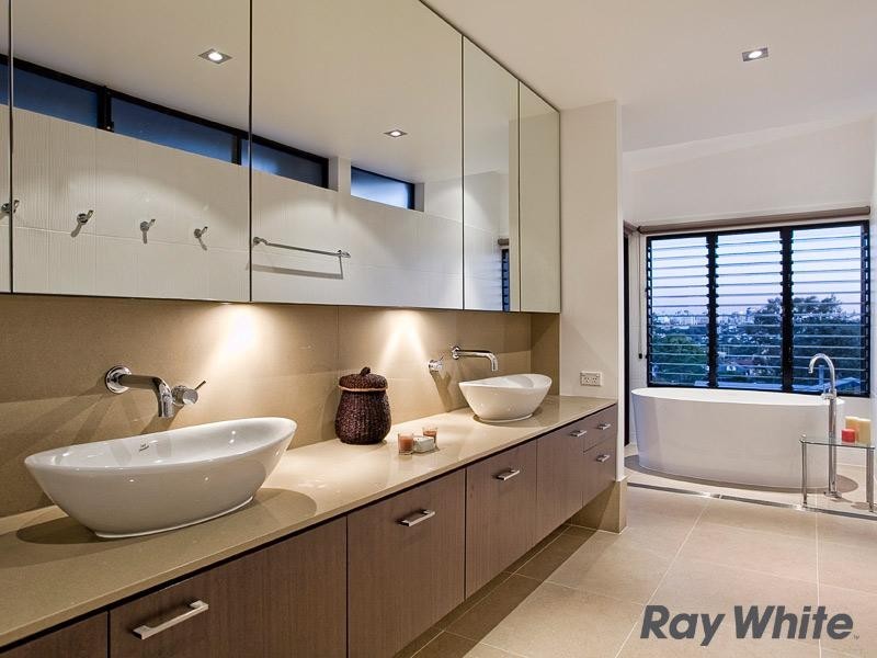 118 Main Avenue (Via Jessop Street), Windsor QLD 4030