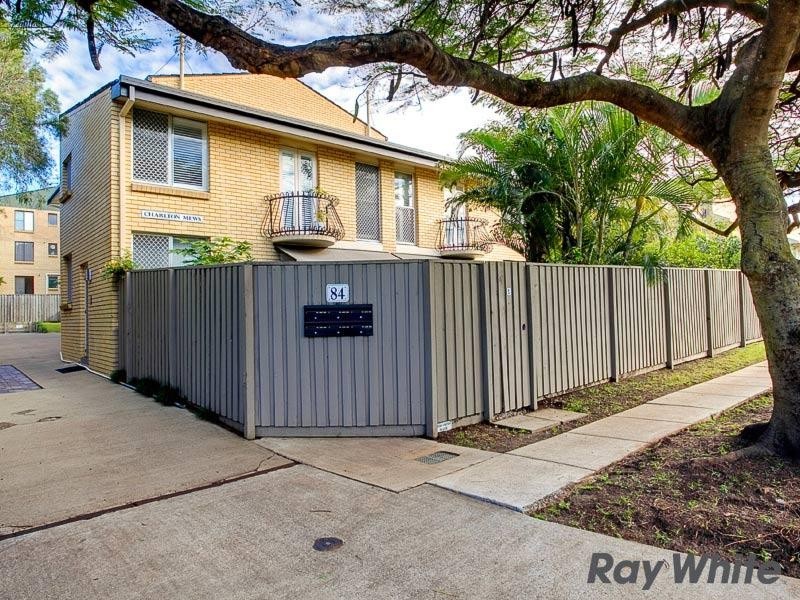 2/84 Charlton Street, Ascot QLD 4007