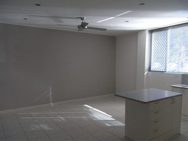 2/110 Kingsford Smith Drive, Hamilton QLD 4007