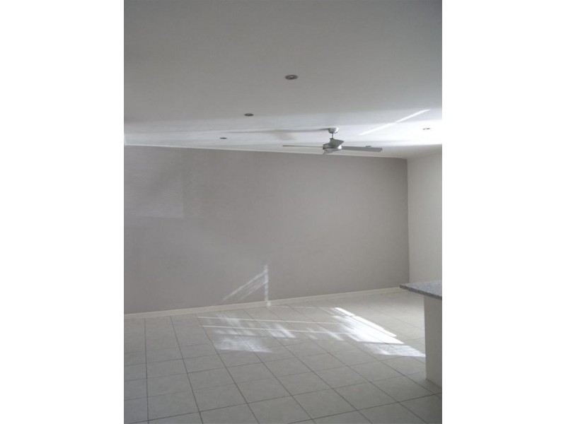 2/110 Kingsford Smith Drive, Hamilton QLD 4007