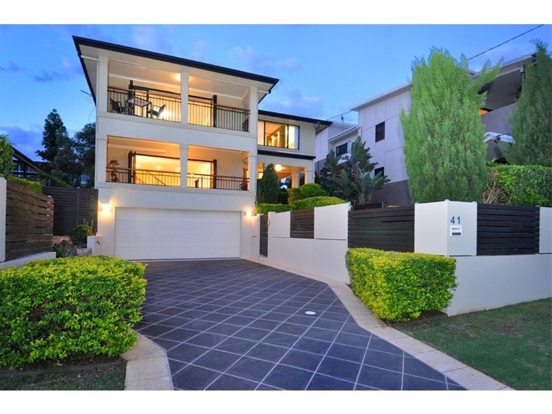 41 Sunny Avenue, Wavell Heights QLD 4012