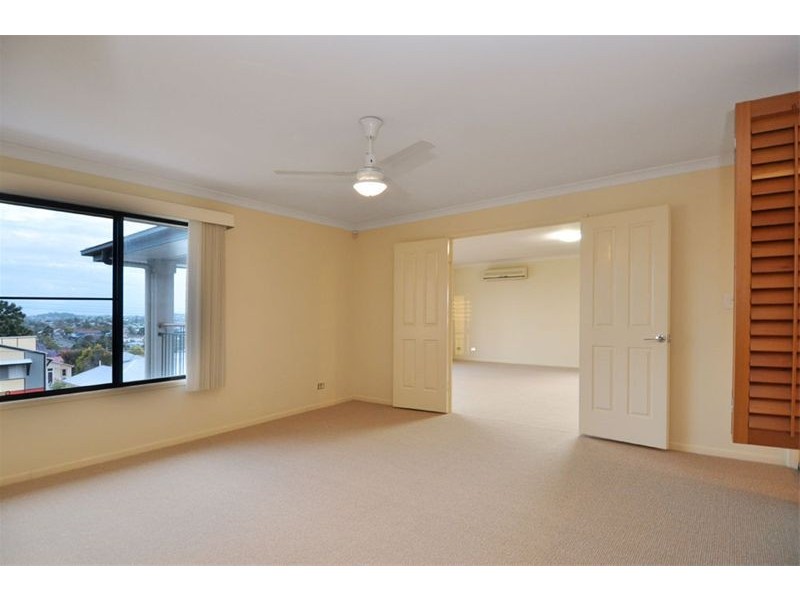 41 Sunny Avenue, Wavell Heights QLD 4012