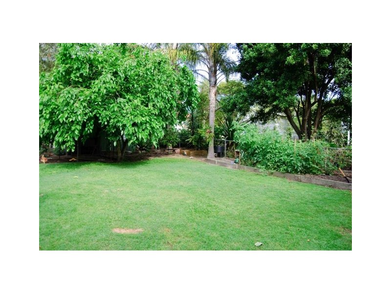 9 Barrhead Street, Wavell Heights QLD 4012