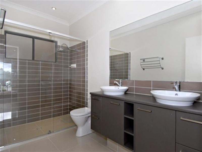 20 Lilley Street, Hendra QLD 4011