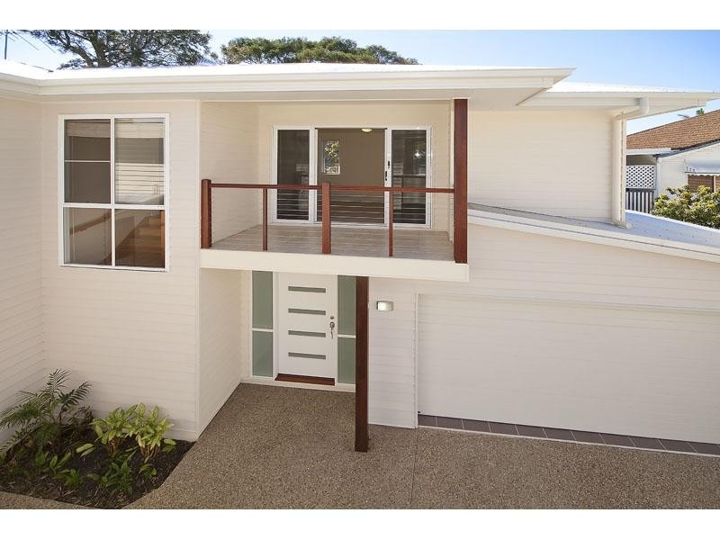 68A Winchester Street, Hamilton QLD 4007