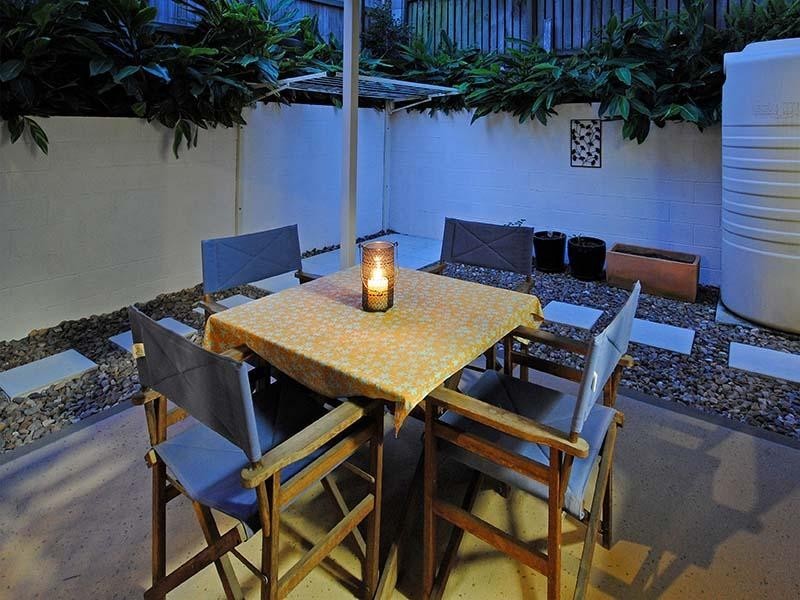 1/25 Dalziel Street, Nundah QLD 4012