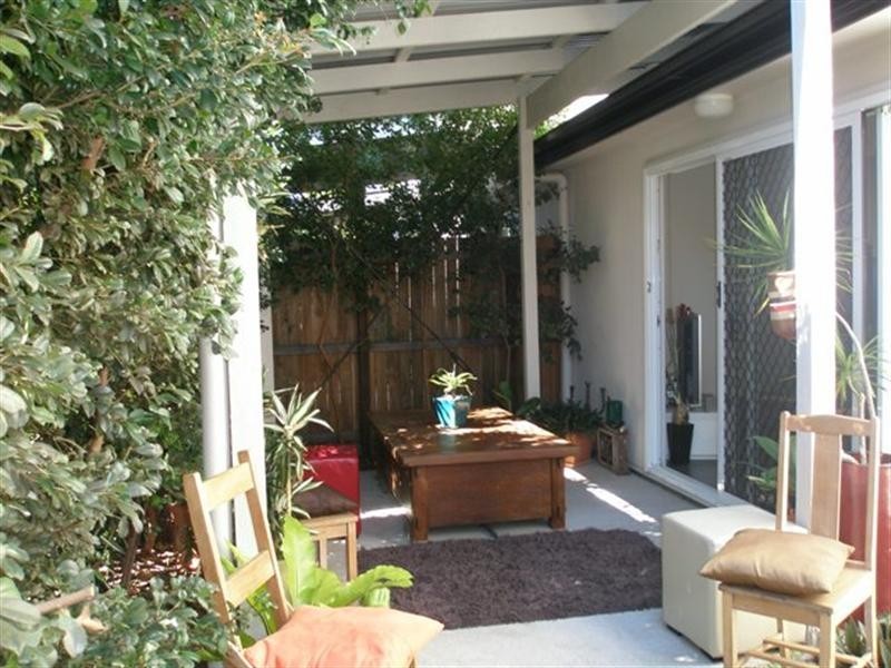 14 Hants Street, Hamilton QLD 4007