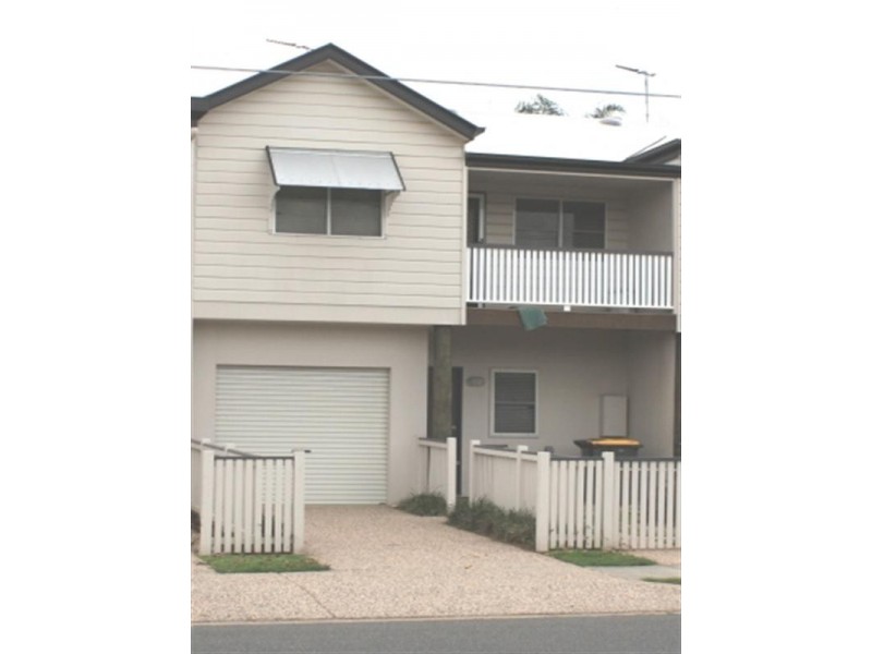 16 Hants Street, Hamilton QLD 4007