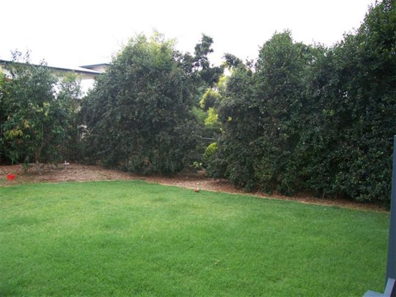 9 Brook Street, Wooloowin QLD 4030