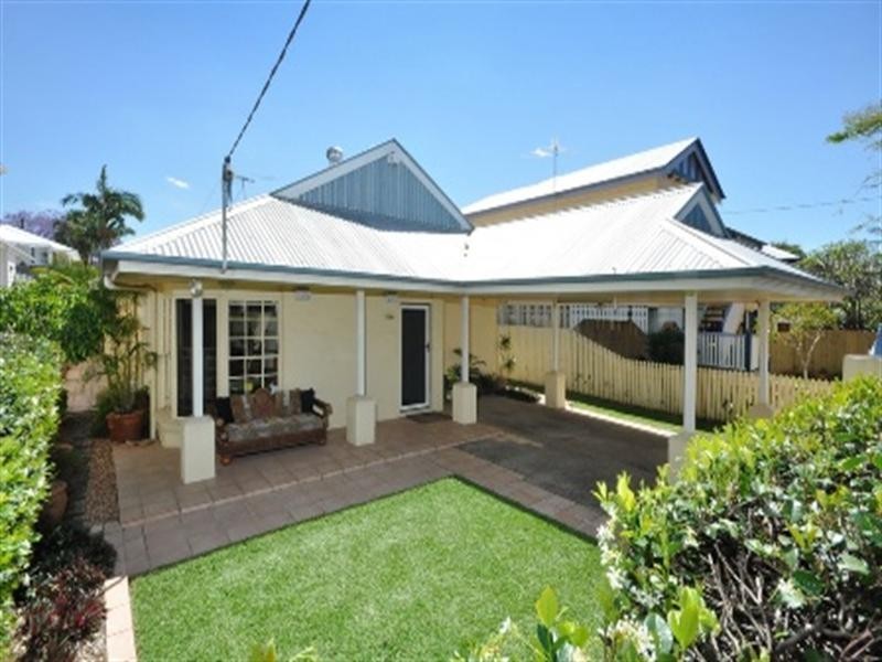 69 Lilley Street, Hendra QLD 4011