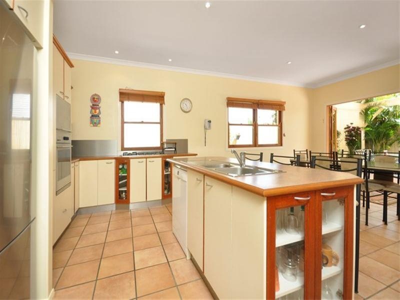 69 Lilley Street, Hendra QLD 4011