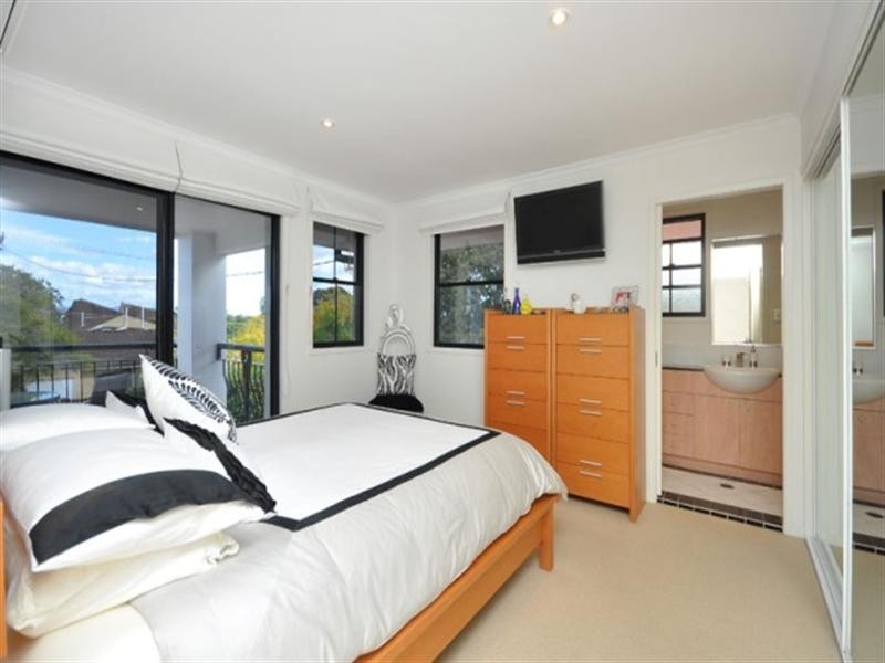 35 Drane Street, Clayfield QLD 4011