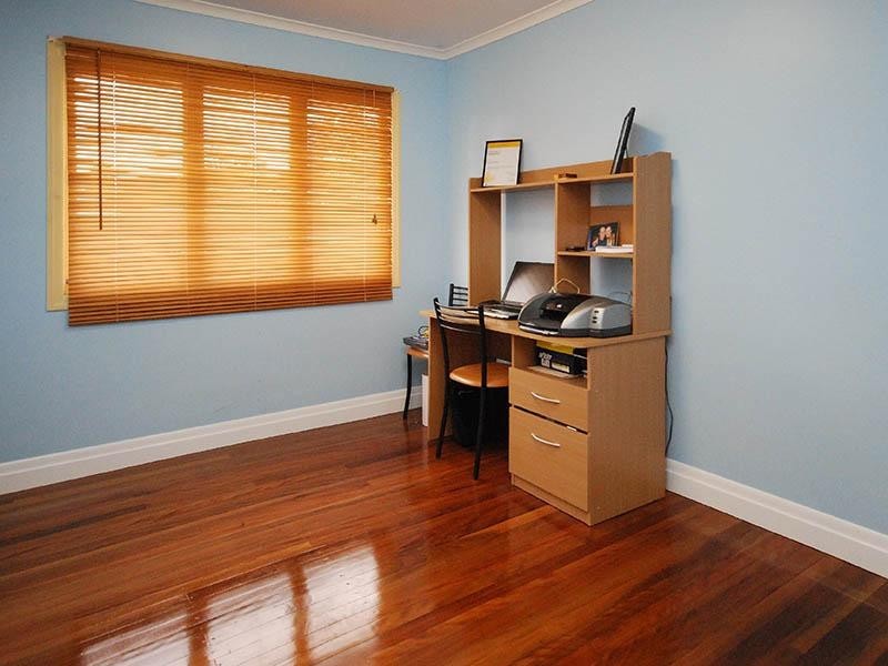 10 Hoxton Street, Arana Hills QLD 4054