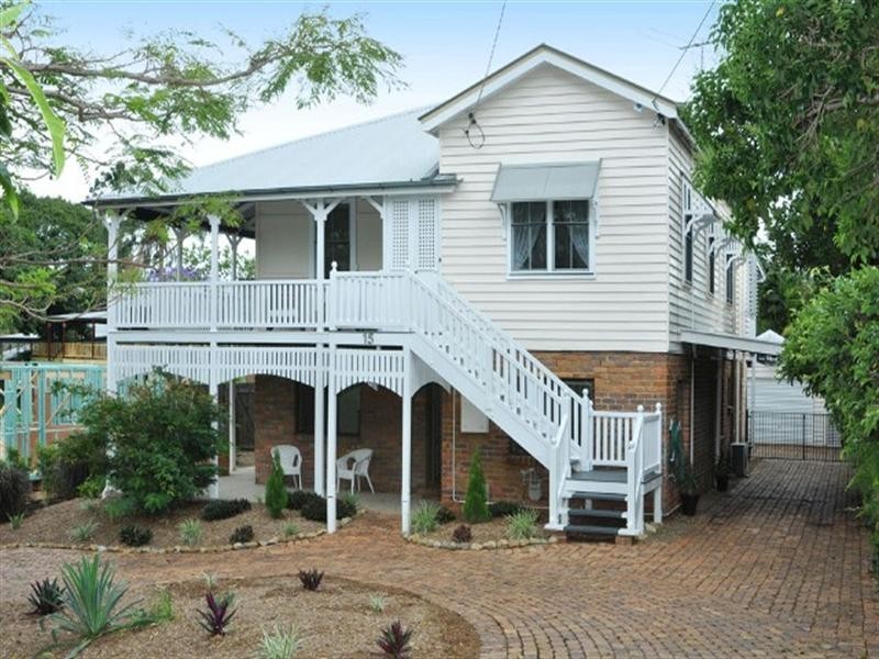 15 Cooma Street, Clayfield QLD 4011