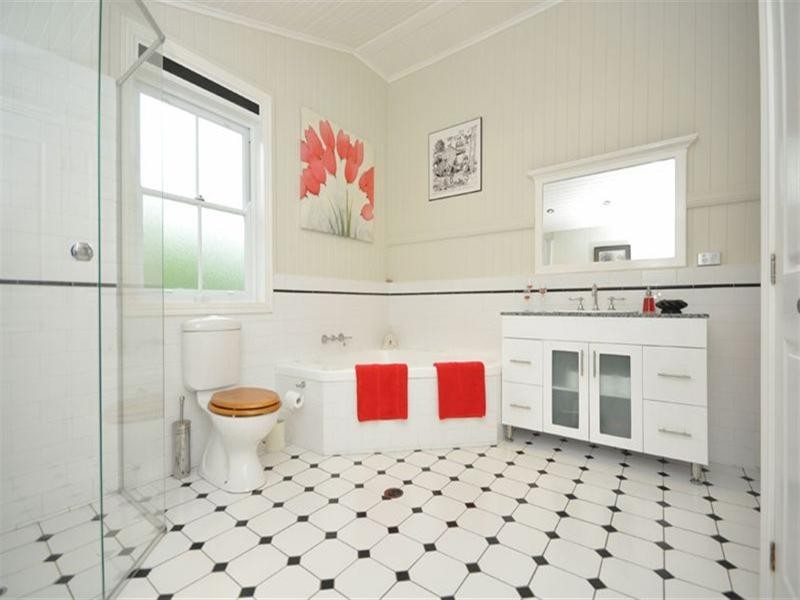 15 Cooma Street, Clayfield QLD 4011